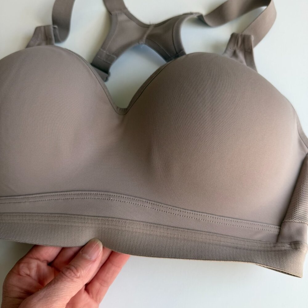Victoria's Secret VSX Incredible Max™ Sports Bra 32DD Barest Taupe - Picture 11 of 12
